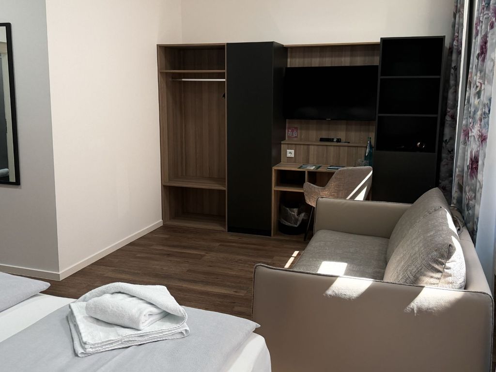 FAMILIEN-Zimmer