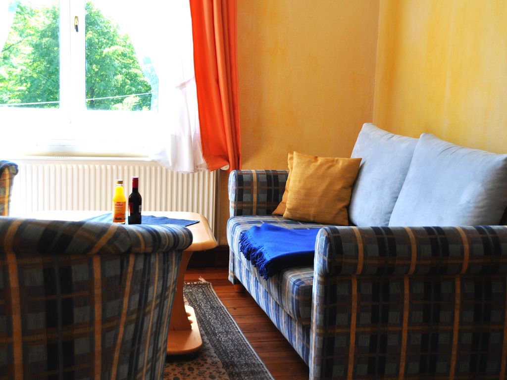 Apartment 01
