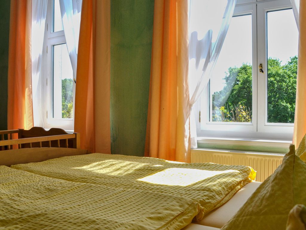 Apartment 02