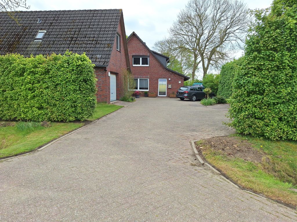 Auffahrt Ansicht von der Straße