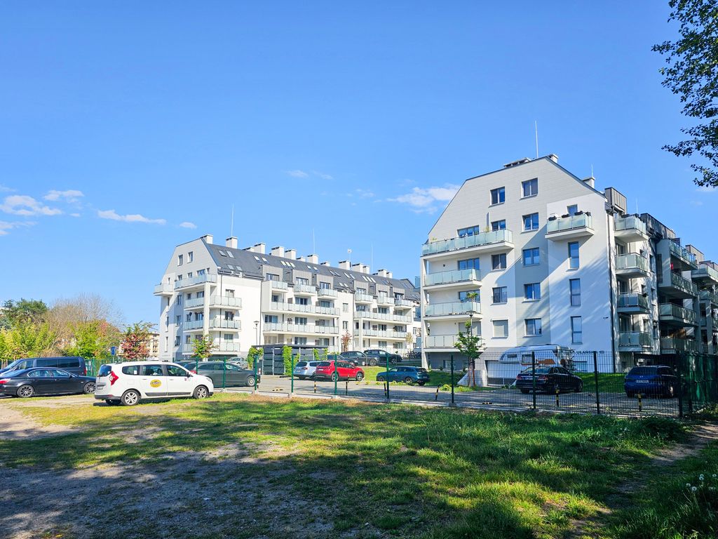 ULANSKA (UL33)