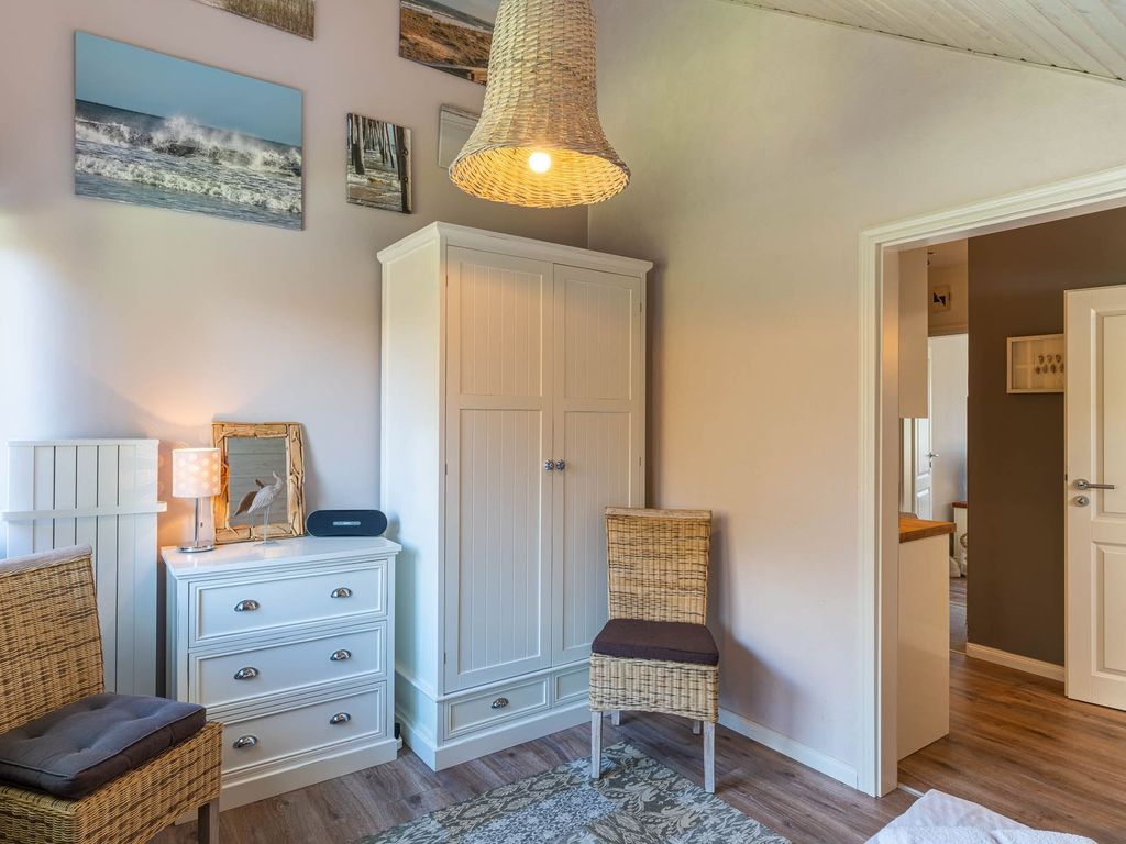 2. Schlafzimmer (OG, ID 228)