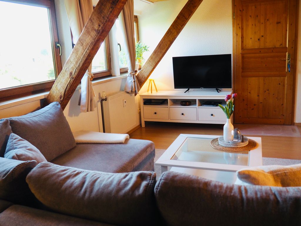 Wohnbereit mit TV