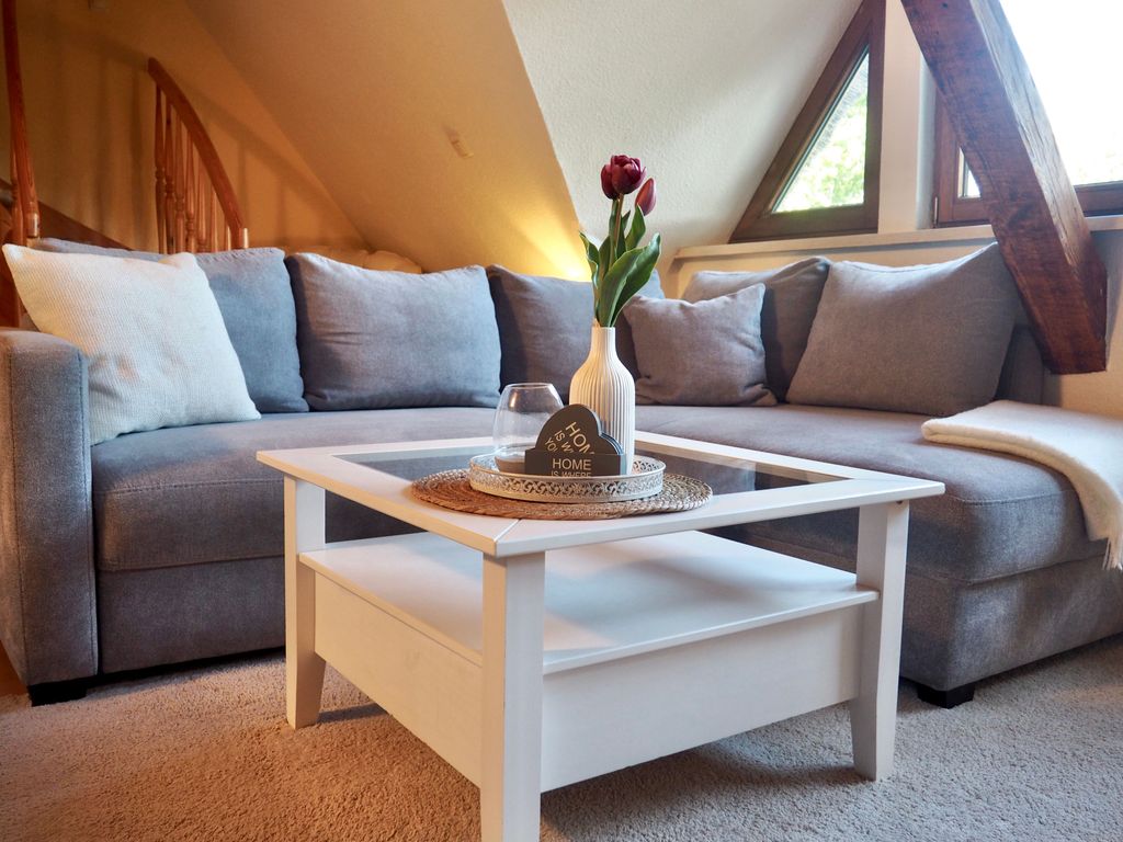 Wohnzimmer mit gemütlicher Sitzecke