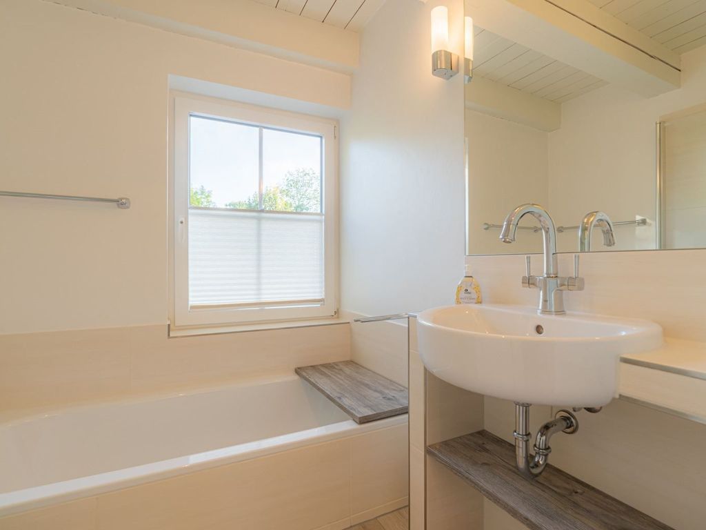 3. Badezimmer (ID 424, EG)