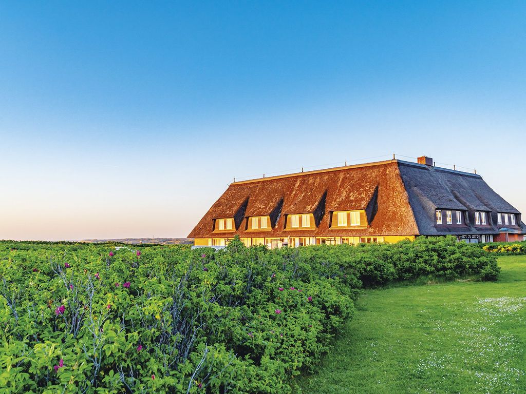 Gediegenes Appartementhaus unter Reet in Kampen