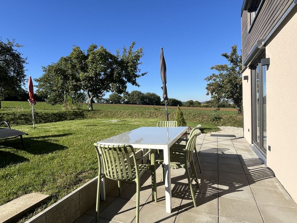 Terrasse mit Sitzplatz