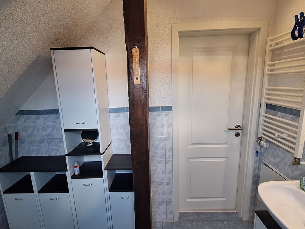 Bad mit Badewanne