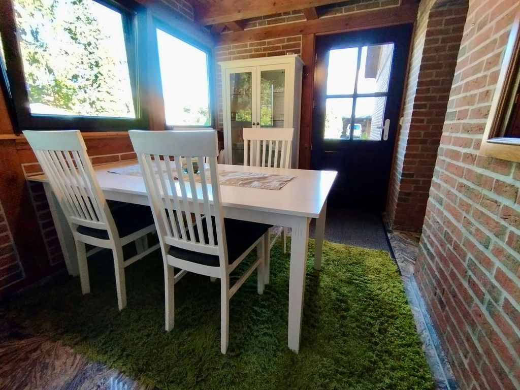 Eingangsbereich mit Sitzplatz
