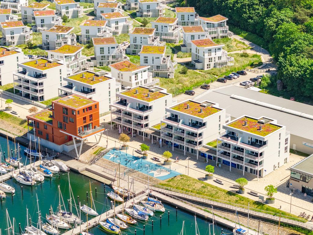 Perfekte Ausgangslage für Strandurlaub, Spaziergänge und maritime Erlebnisse.