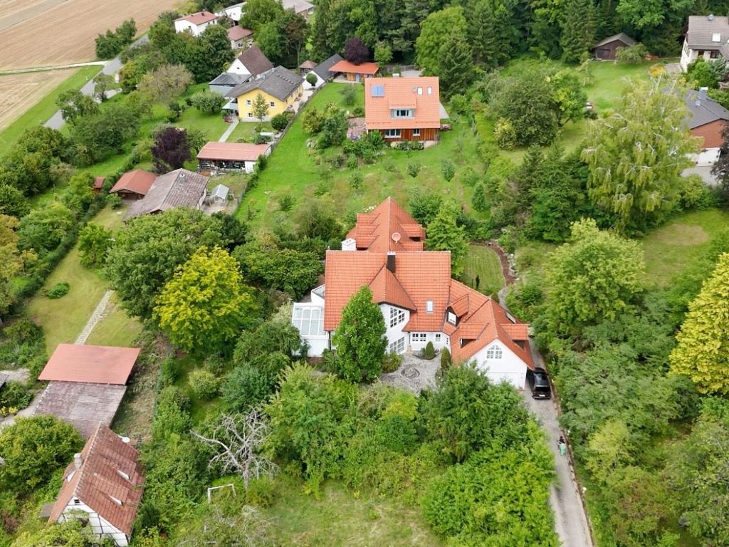 Drohenaufnahme Villa Frauenstein