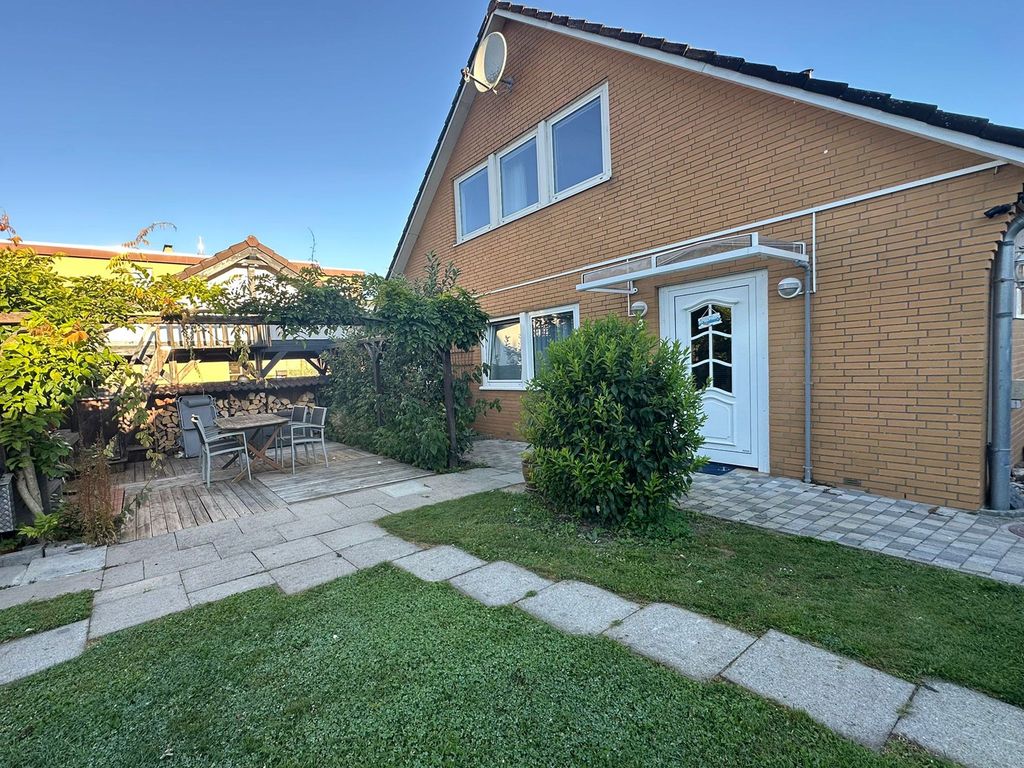 Eingang und Terrasse Ferienwohnung