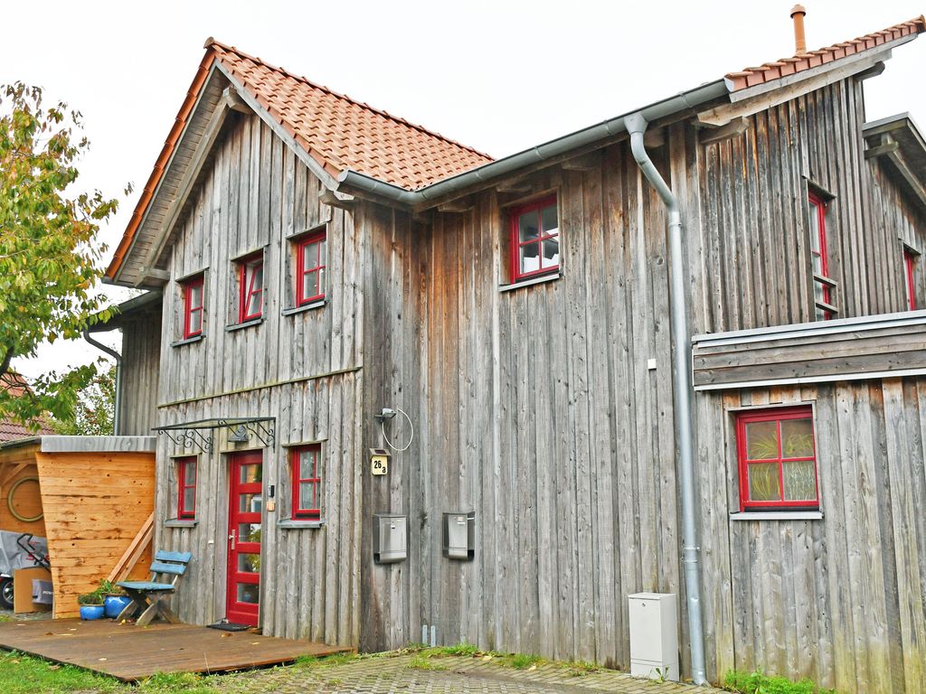 Ferienwohnung mit Dachterrasse/Kamin nahe dem Strelasund
