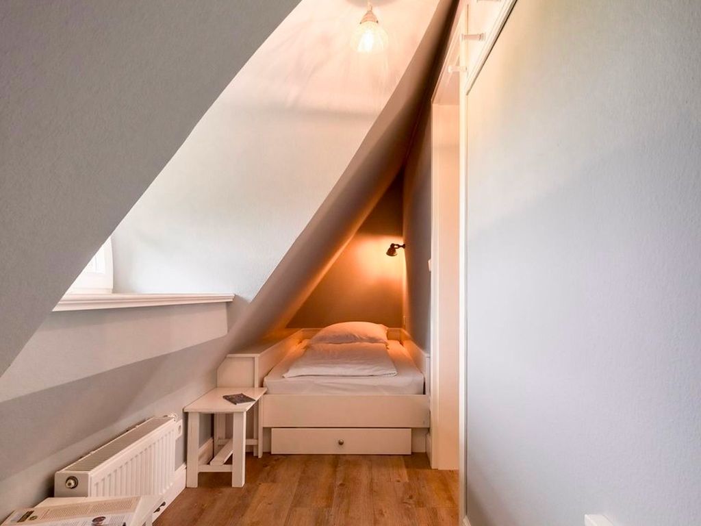 2. Schlafzimmer (Alkoven) für Kinder