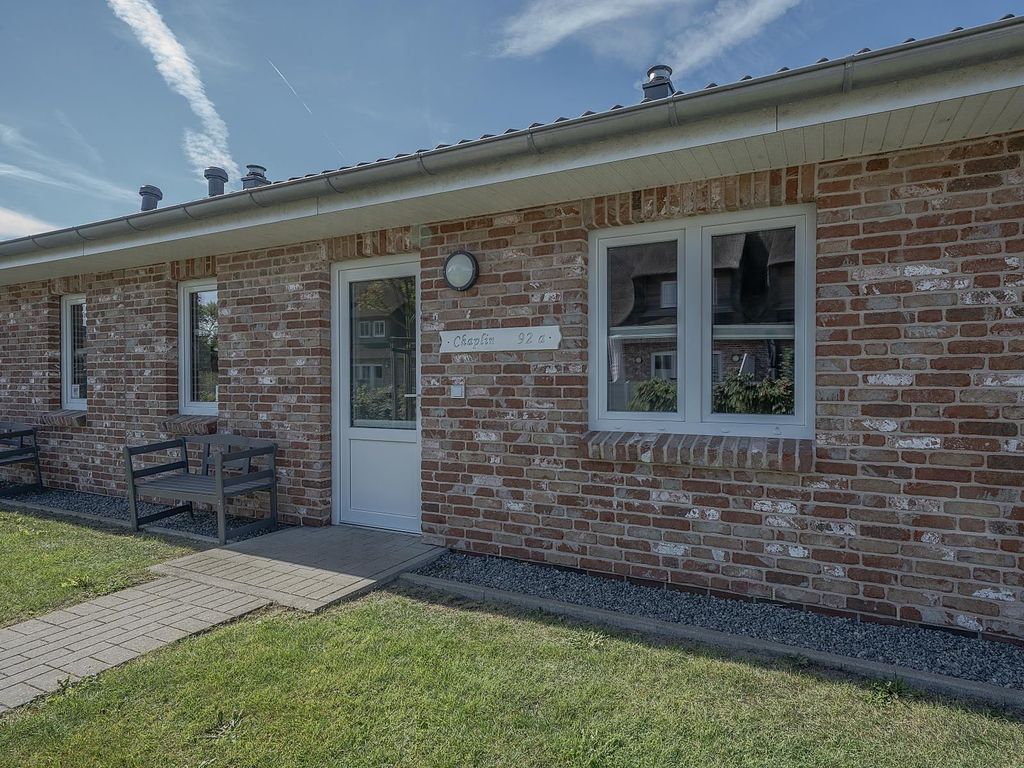 Ferienhaus Chaplin mit Kamin und eingezäuntem Garten