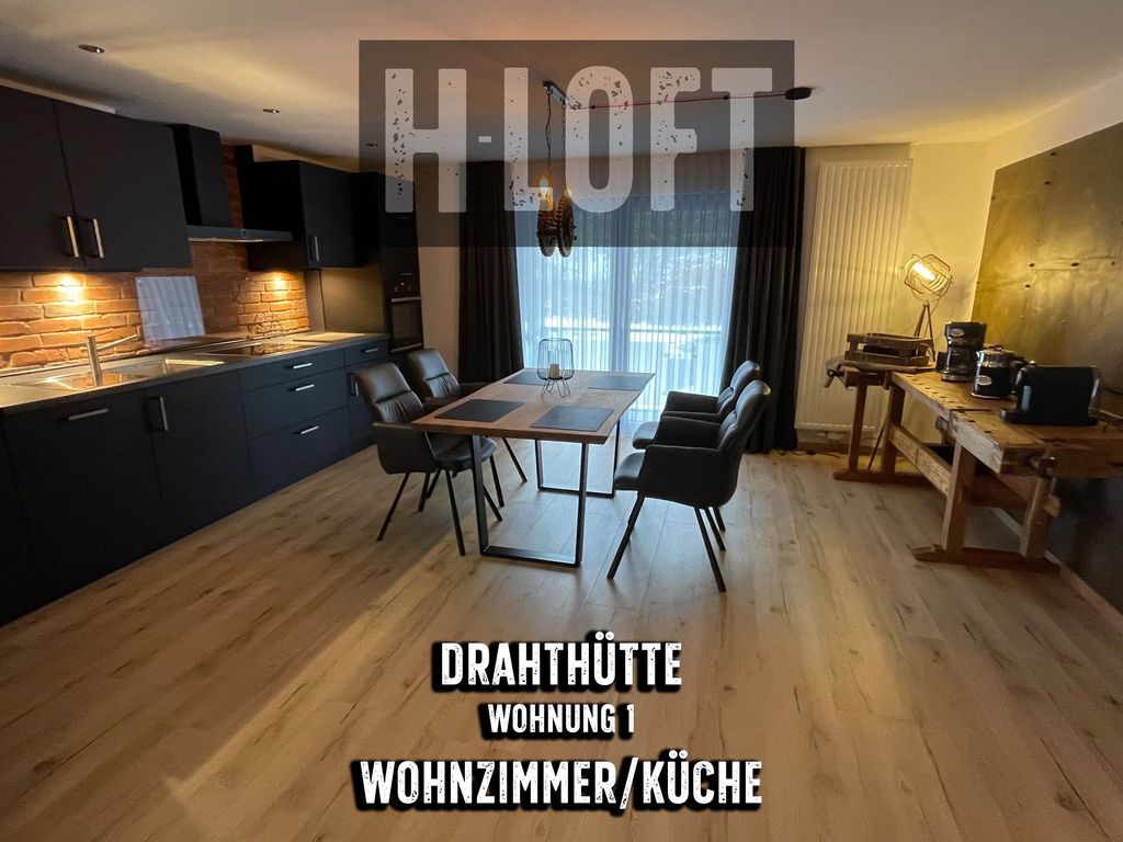Wohnzimmer / Küche Drahthütte