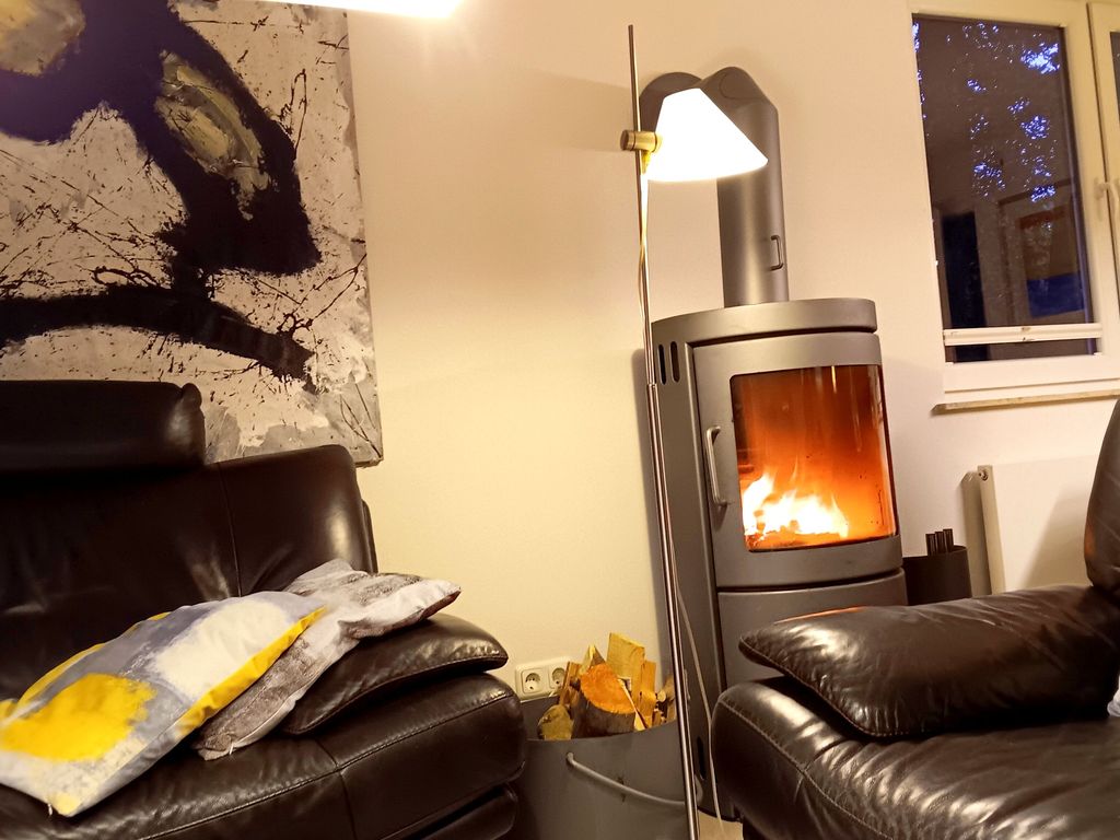 Wohnbereich mit Kamin