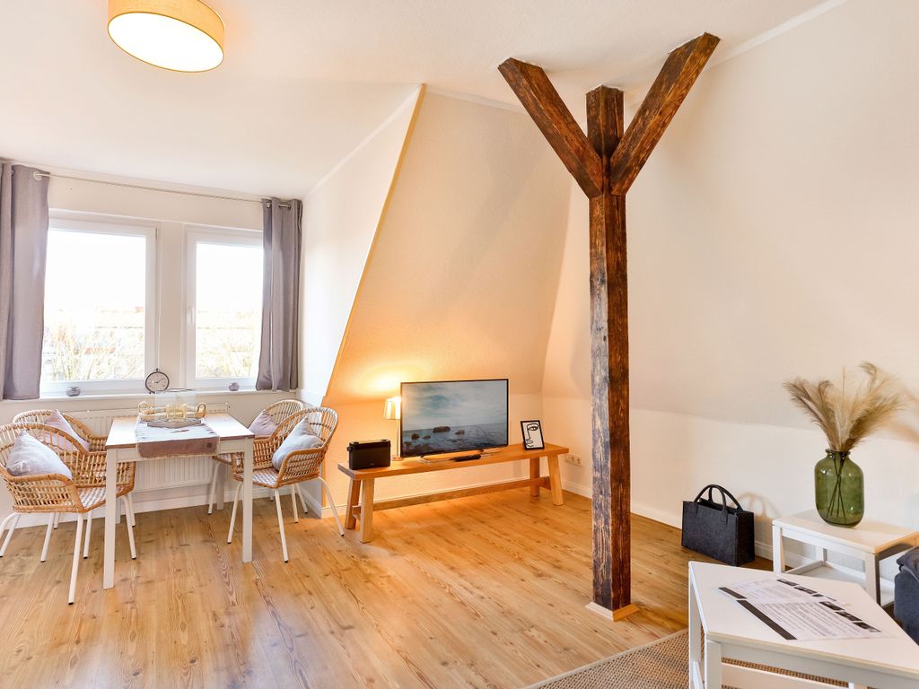 Wohnzimmer mit Essecke