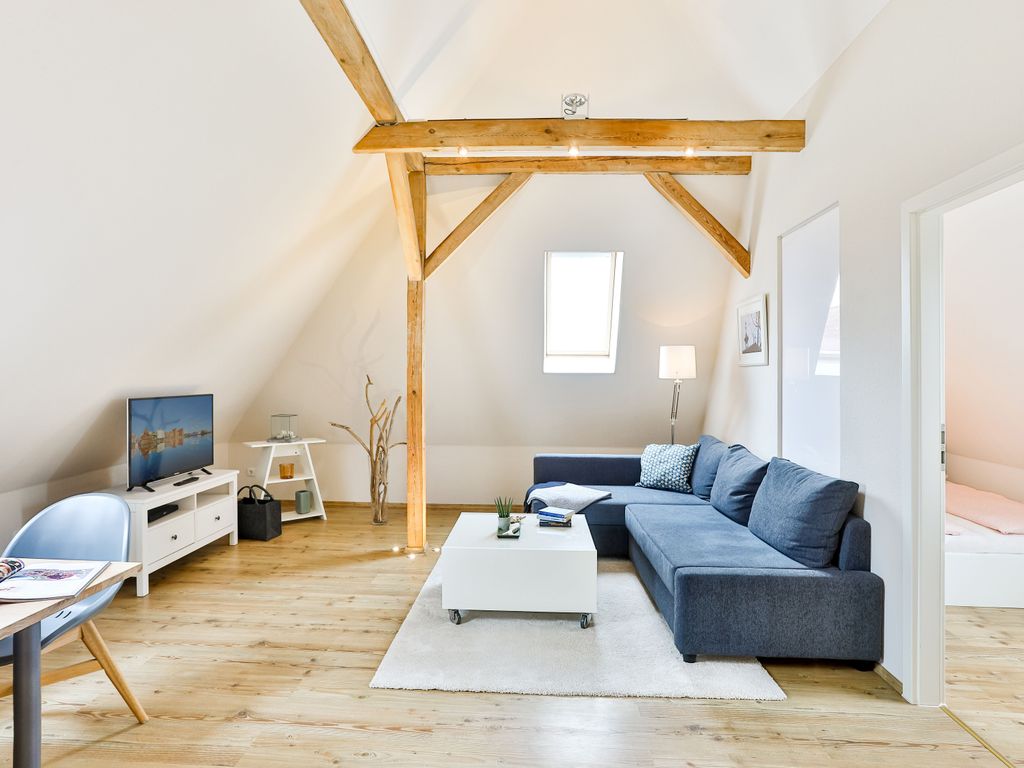 Wohnzimmer mit Schlafcouch