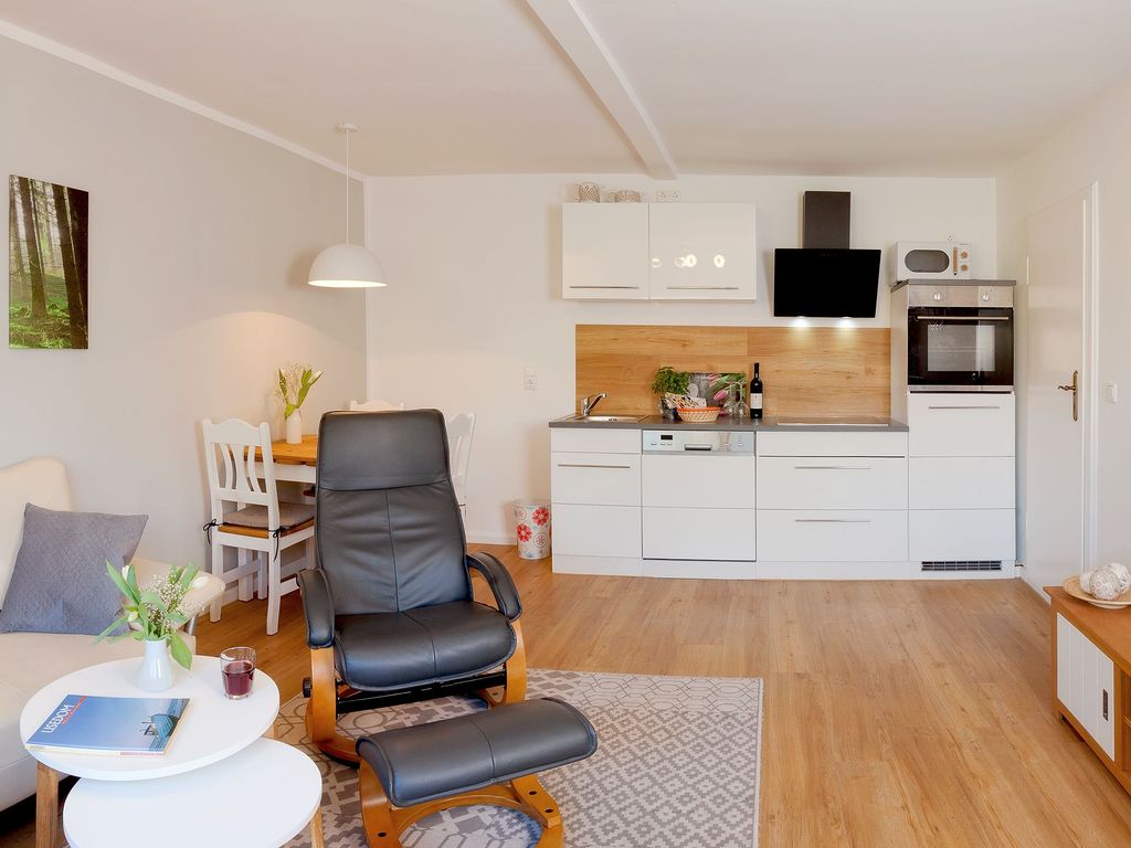 Wohnzimmer mit Integrierter Küche