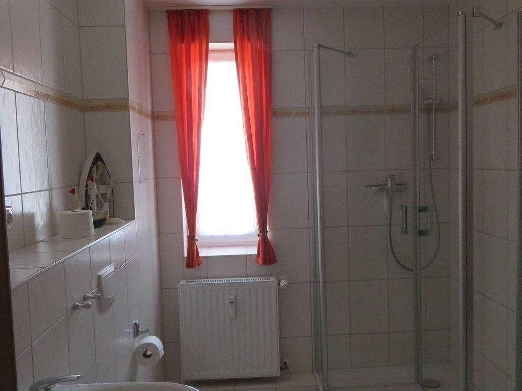 Bad mit Dusche
