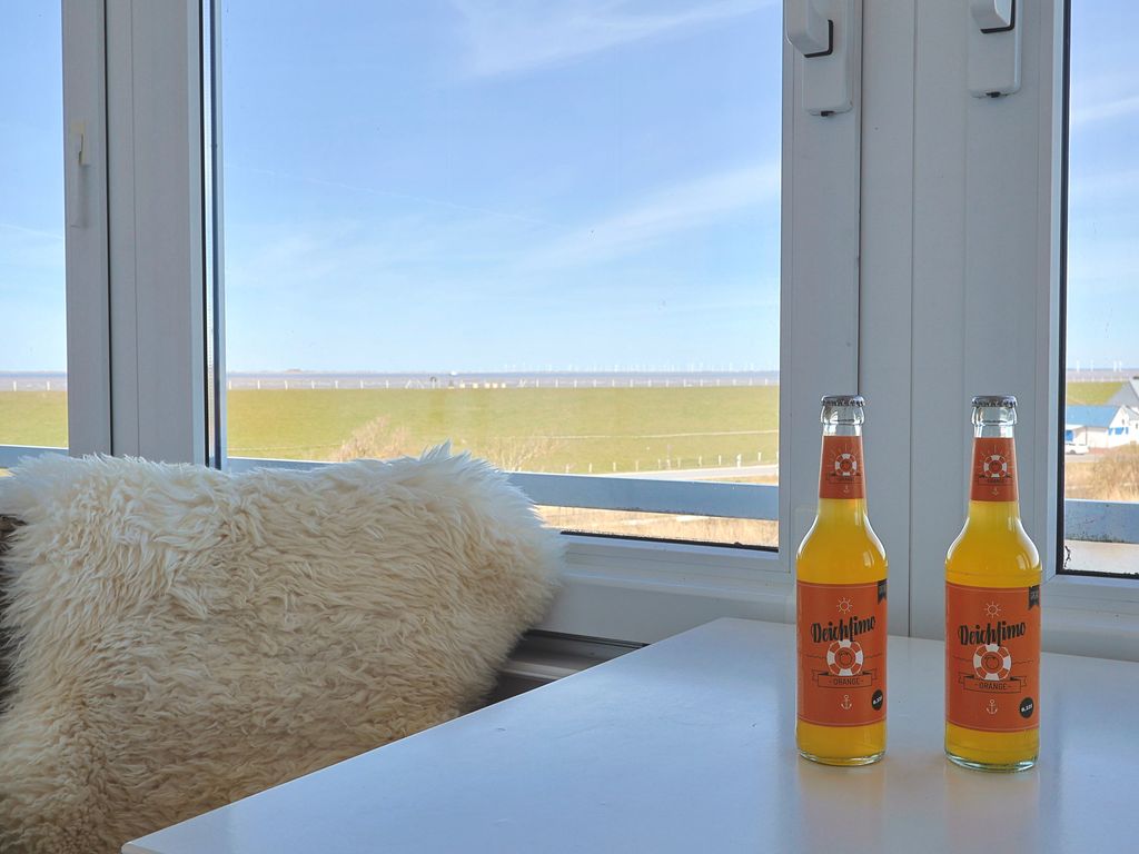 Loggia mit See- & Deichblick