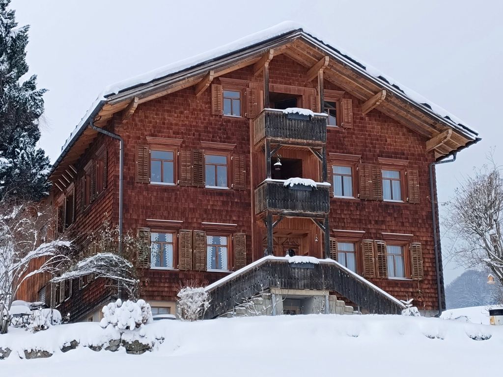 Winterliche Außenansicht der Ferienwohnung Ritter