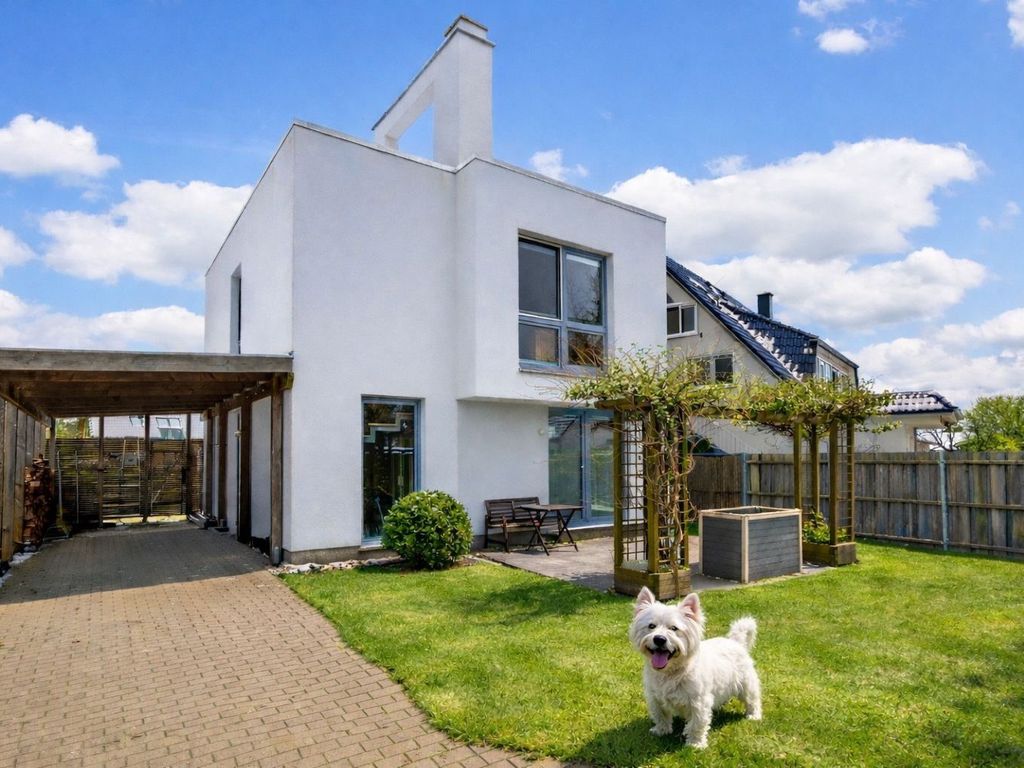 Modernes Ferienhaus mit Garten & Kamin (kleiner Hund erlaubt)