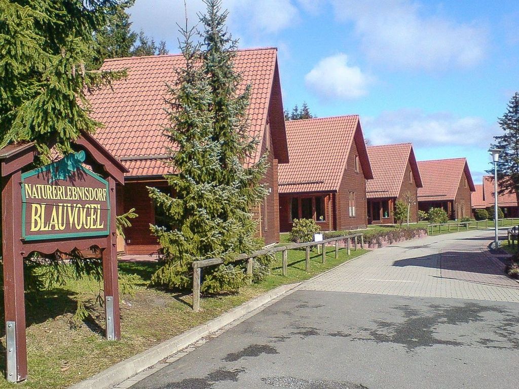 Ferienhaus im Holzblockstil im Naturerlebnisdorf Blauvogel