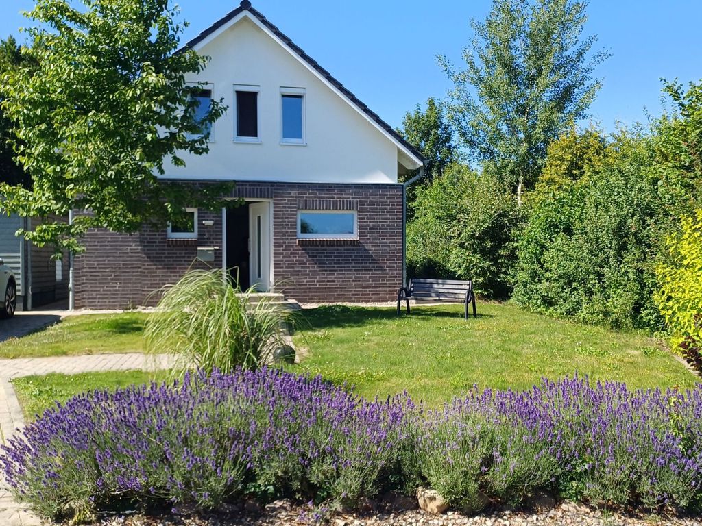Strandgut - Blick auf das wunderschöne Ferienhaus