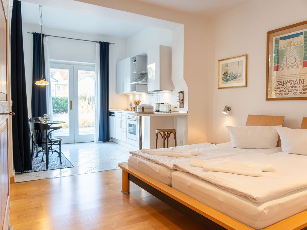 Wohn- Schlafzimmer