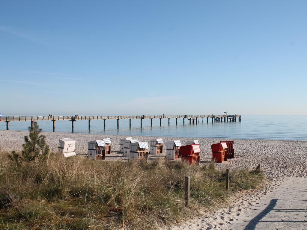 Ostseebad Boltenhagen - Blick auf die SeebrÃ¼cke