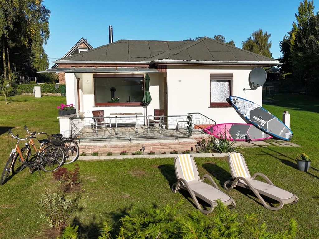Kaminhaus mit Seeblick