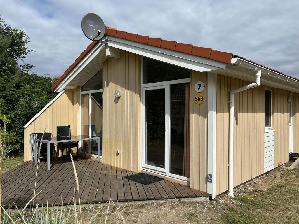 Terrasse mit Gartenmöbel