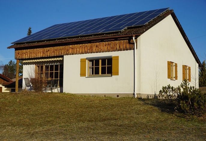Modernes Ferienhaus mit Blick auf die Alpspitze (G4)