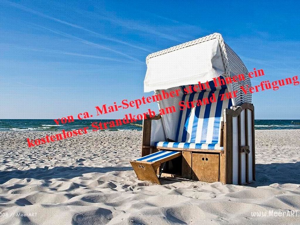 Strandkorb am Strand für die Wohnungen jeweils