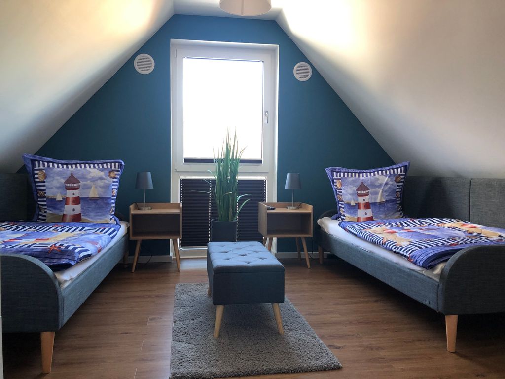 Schlafzimmer 2