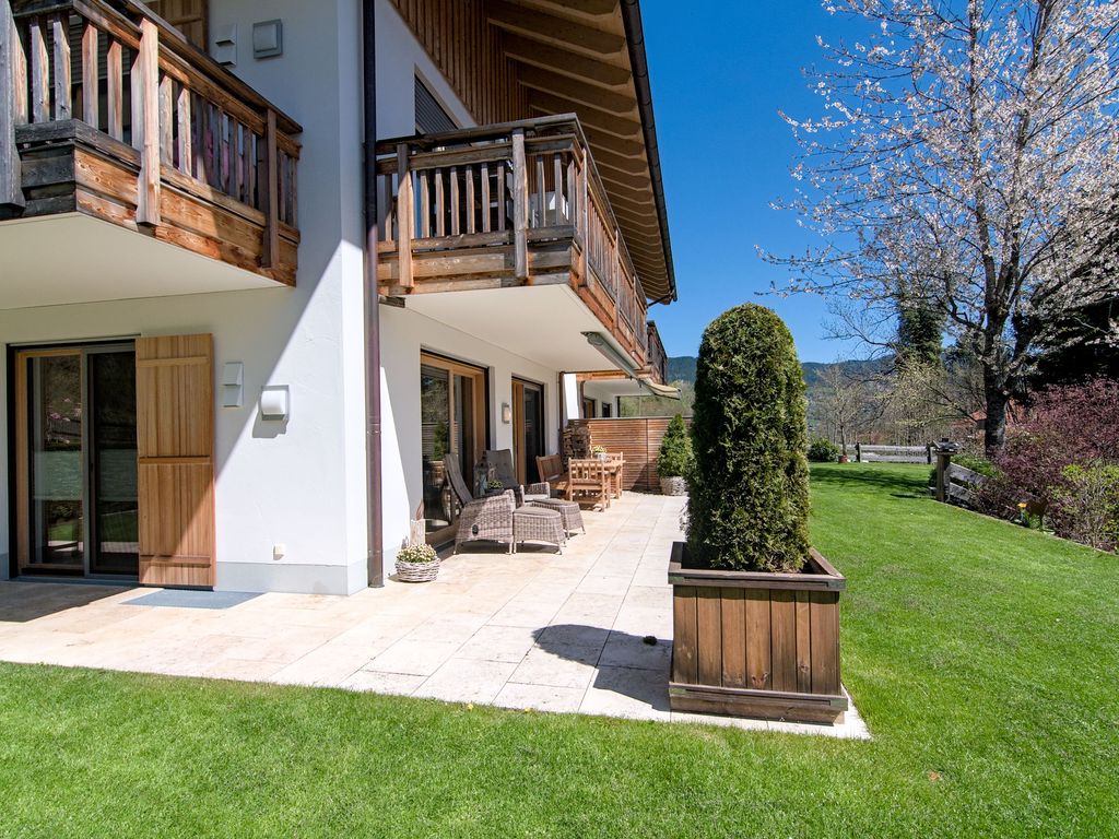Haus- und Gartenansicht