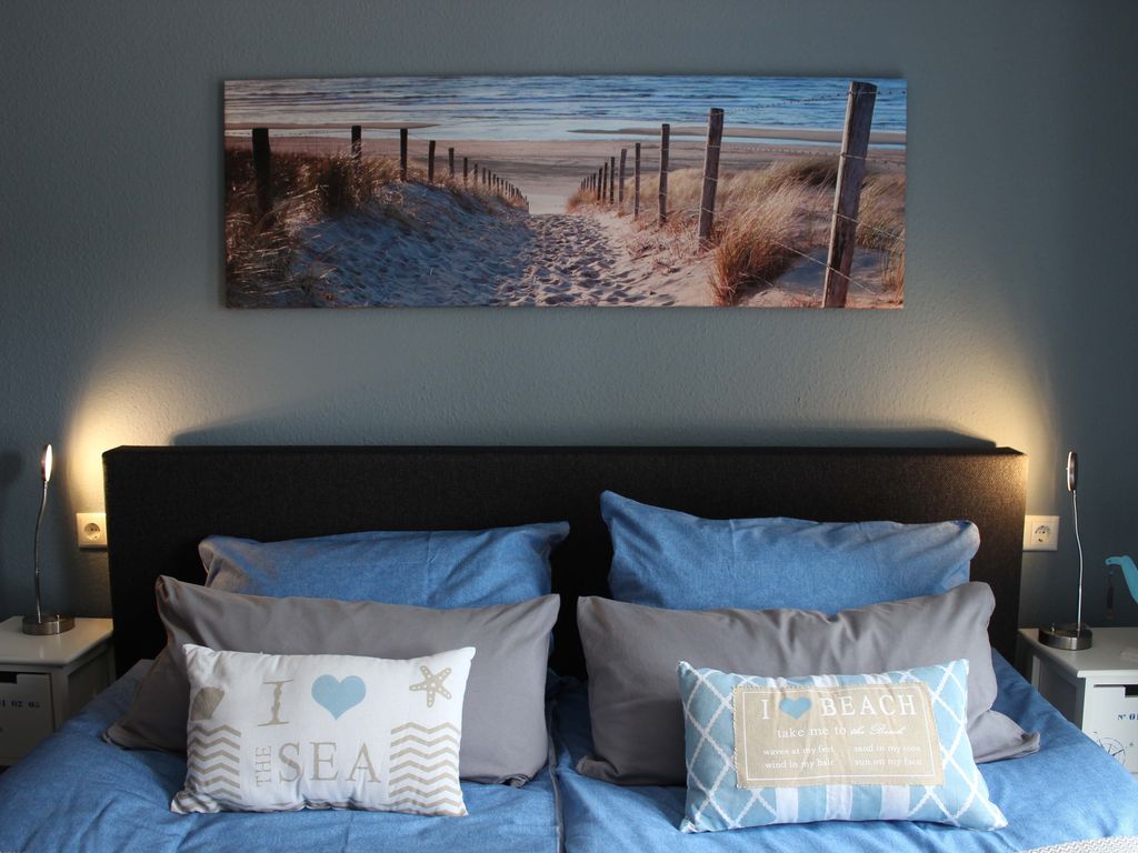 Schlafzimmer 1