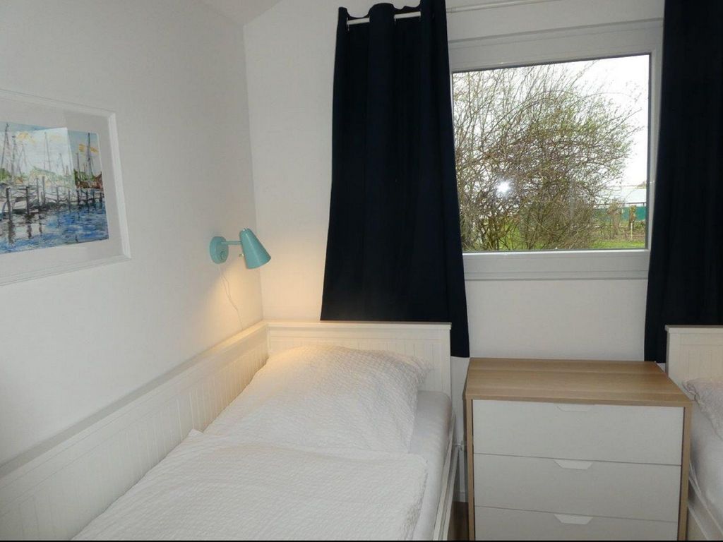 2. Schlafzimmer
