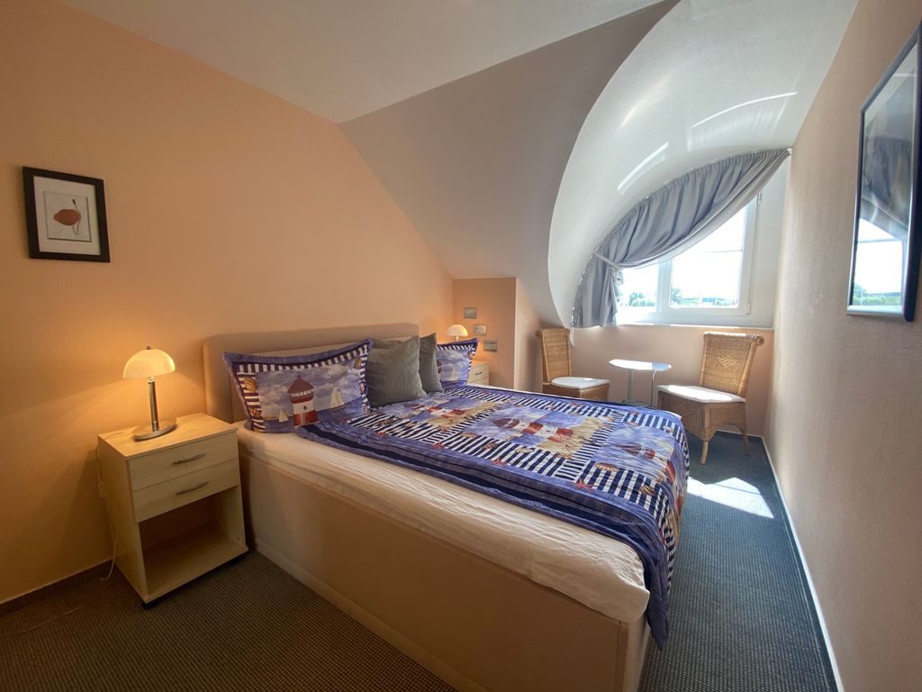 Schlafzimmer 2