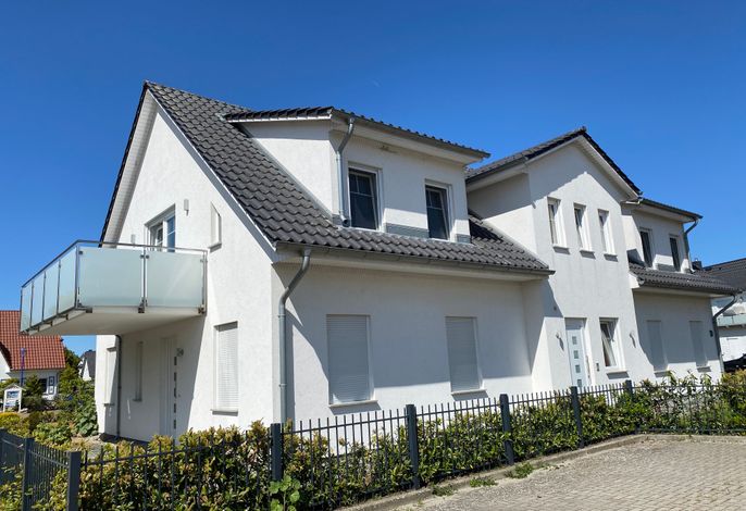 Haus Möwe Whg. 01 mit Terrasse & Kamin/Thiessow
