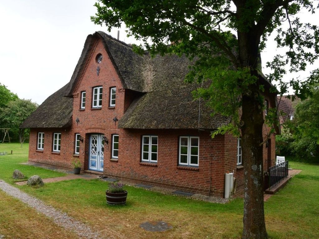 Jüghen Hüs (Ginster-Haus) unter Reet