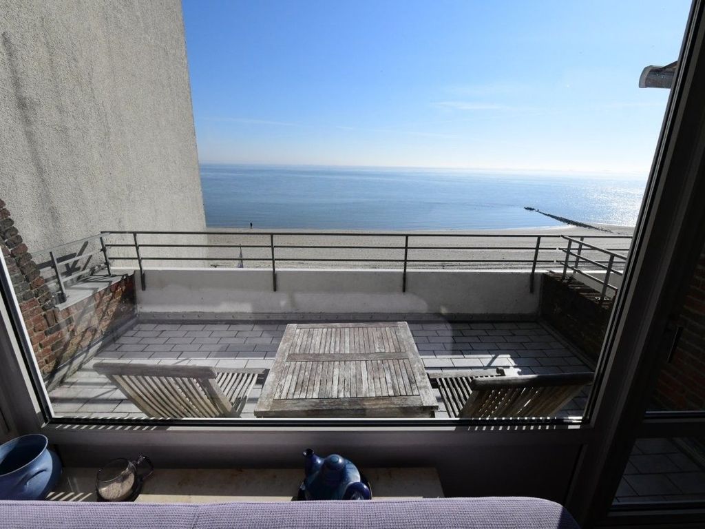 Blick auf den Balkon (5. OG)