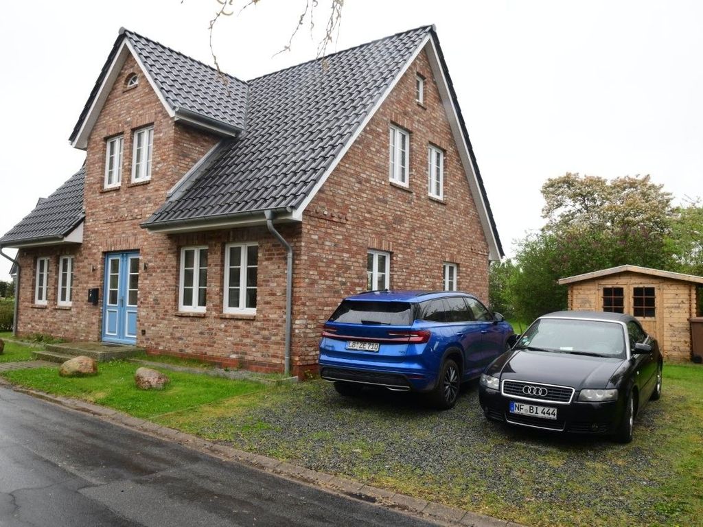Midlum Bi Sofie - Wohnhaus im Friesenhausstil