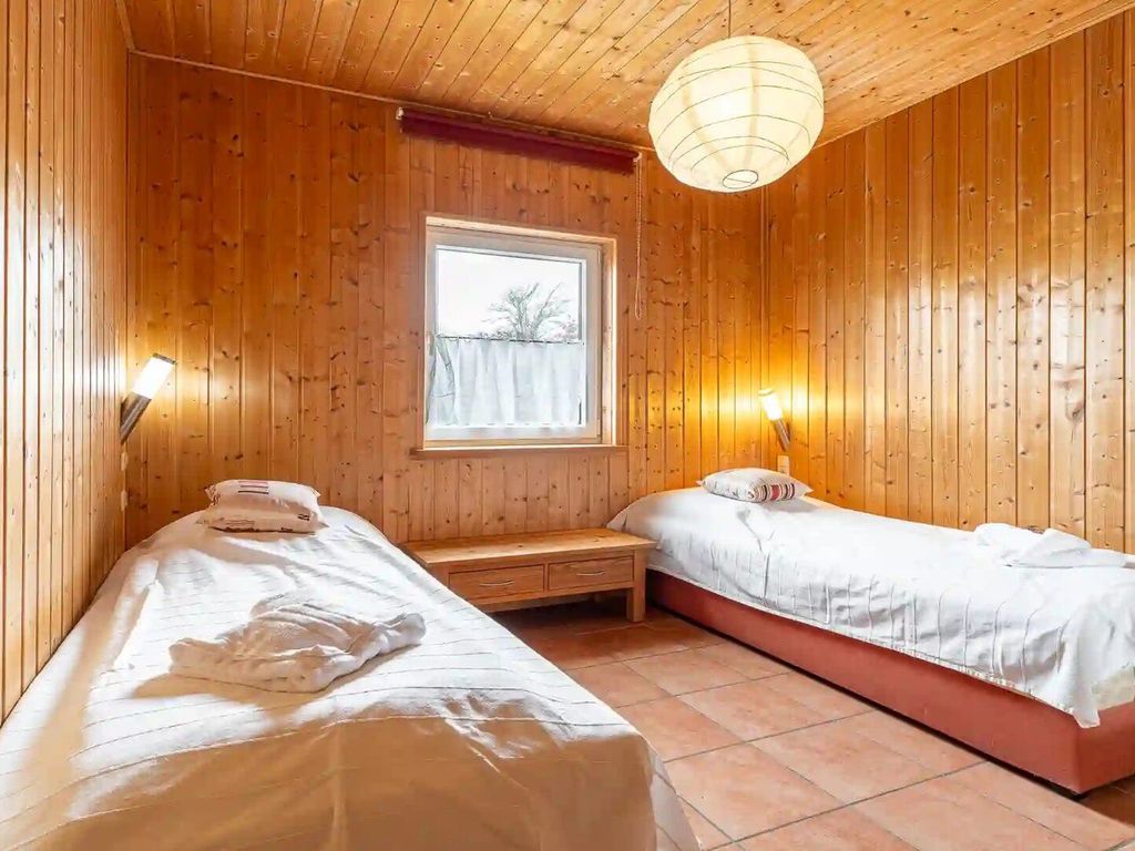 Schlafzimmer mit 2 Einzelbetten
