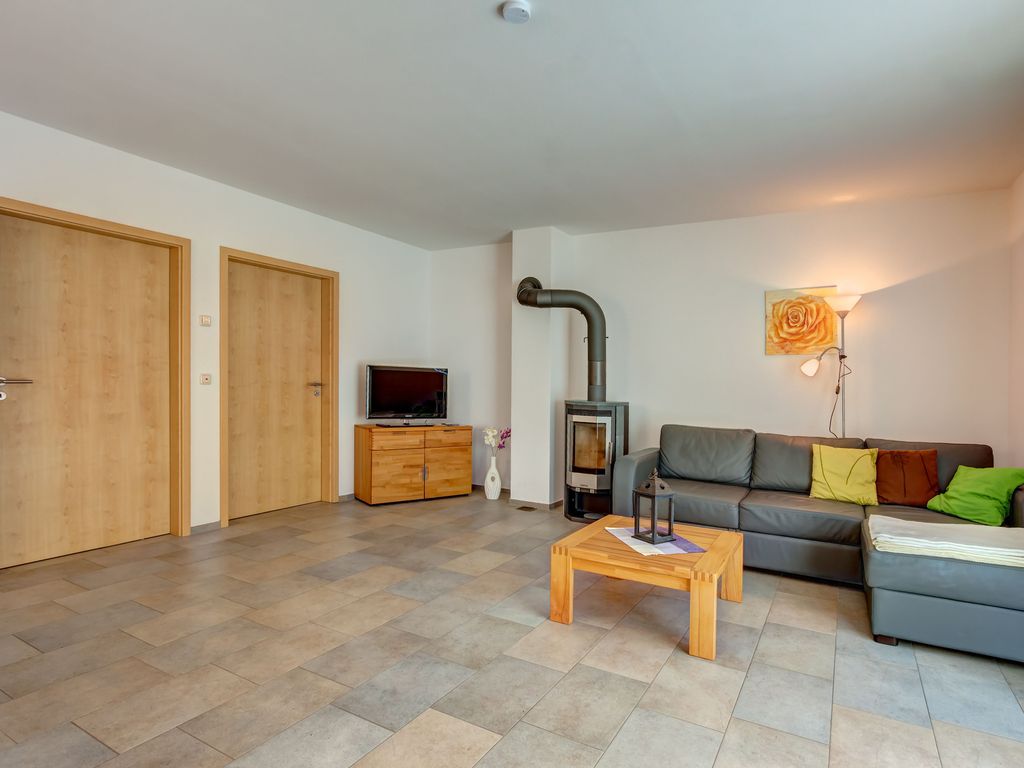 Sitzecke mit Schlafcouch
