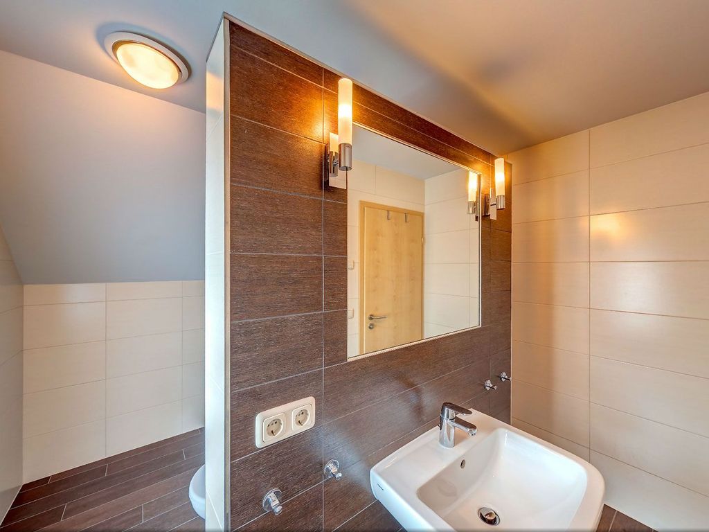 Badezimmer 2