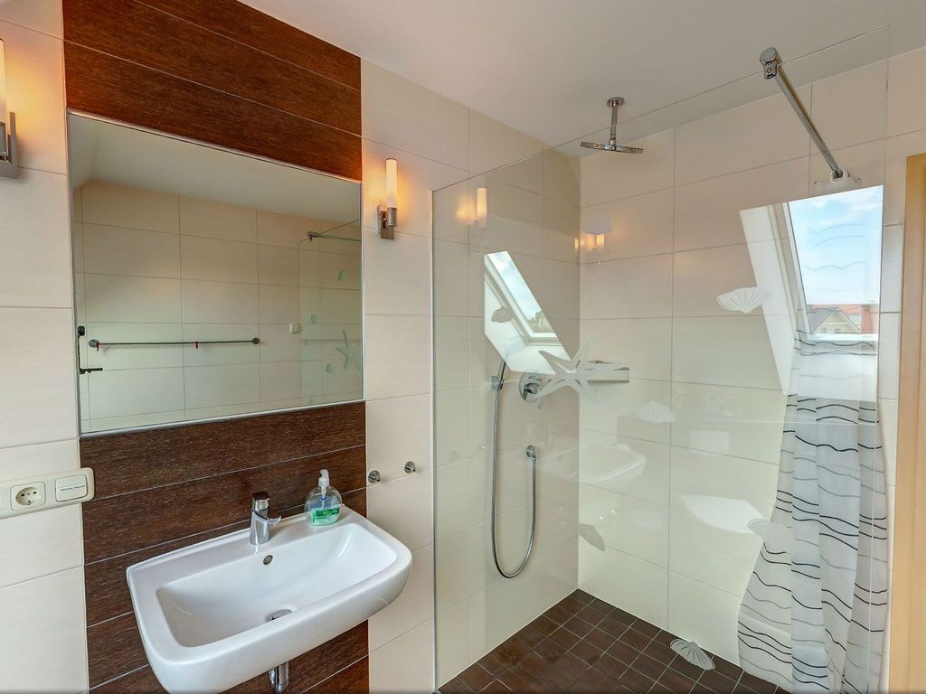Badezimmer 1