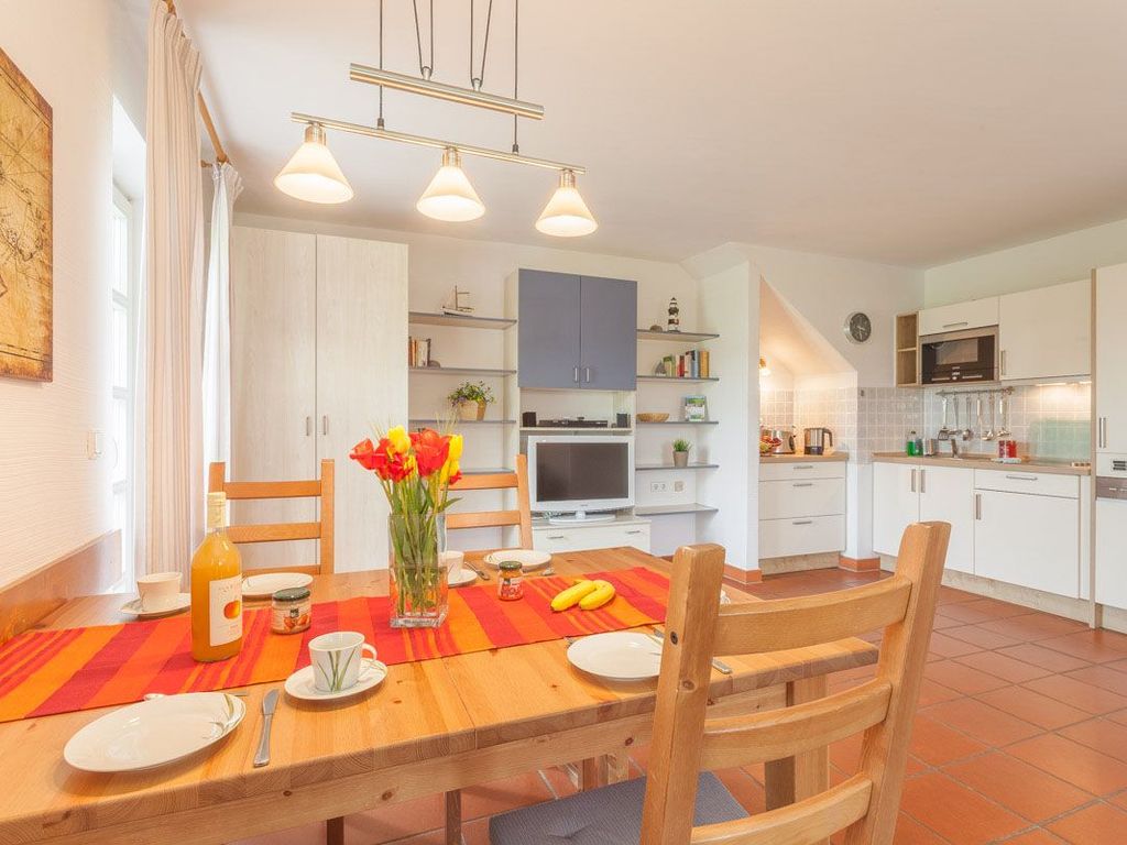 Wohnzimmer mit Essecke